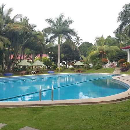 ฟิล โอเอซิส โฮเต็ล แอนด์ รีสอร์ต Hotel Silang ภายนอก รูปภาพ