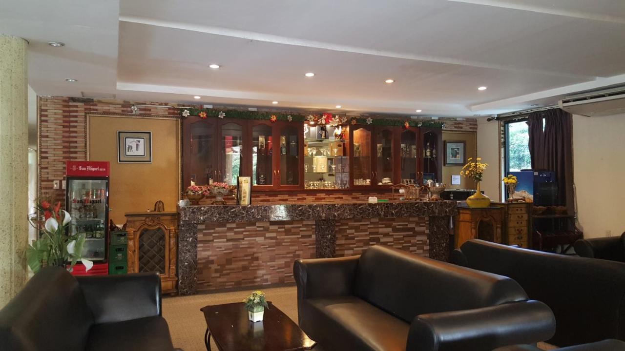 ฟิล โอเอซิส โฮเต็ล แอนด์ รีสอร์ต Hotel Silang ภายนอก รูปภาพ